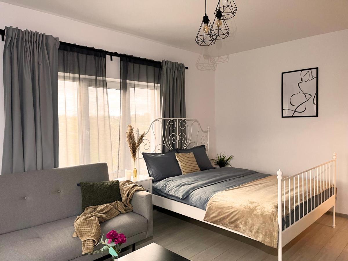 Superb Apartment 35 Voucere Vacanta Zero74Unu236Optsute Iasi Extérieur photo